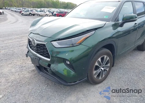 2023 Toyota Highlander Xle из США, поврежденный, VIN 5TDKDRBHXPS515888